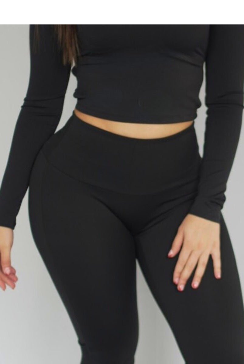 After Hours – Noir Flare Pant - Luxòra Atelier